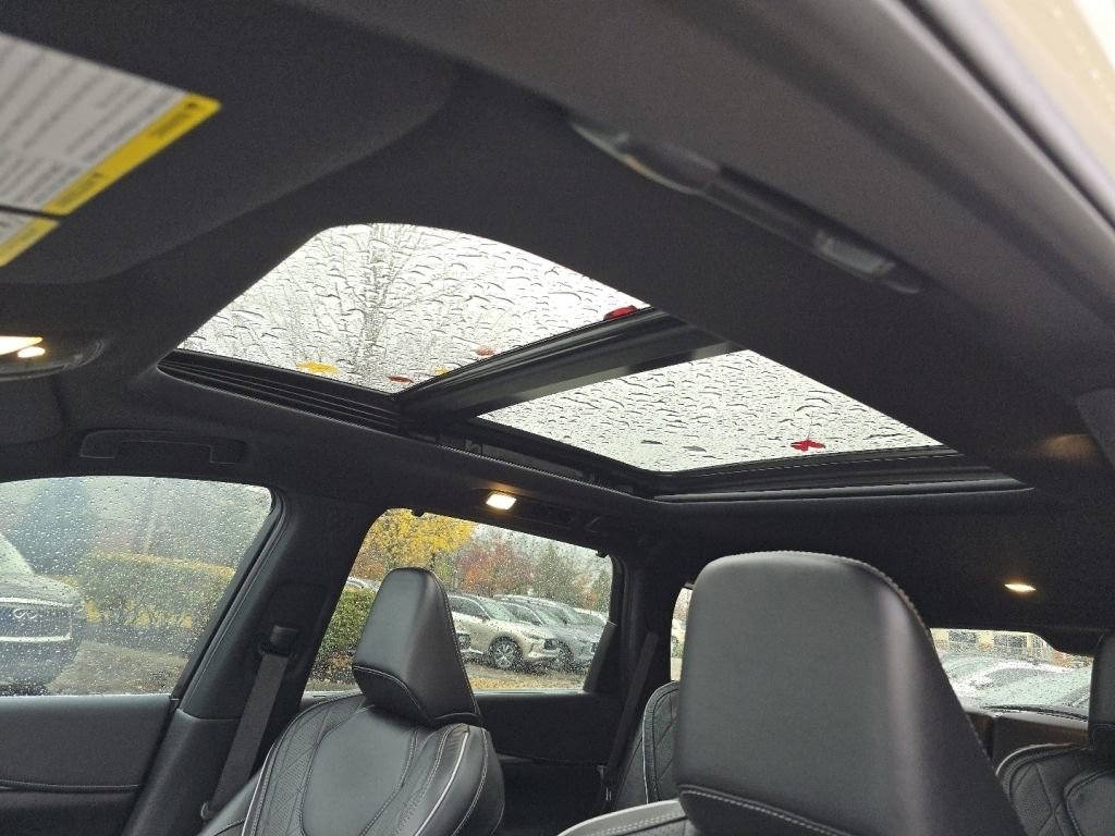 Certified 2023 INFINITI QX60 Autograph image 3