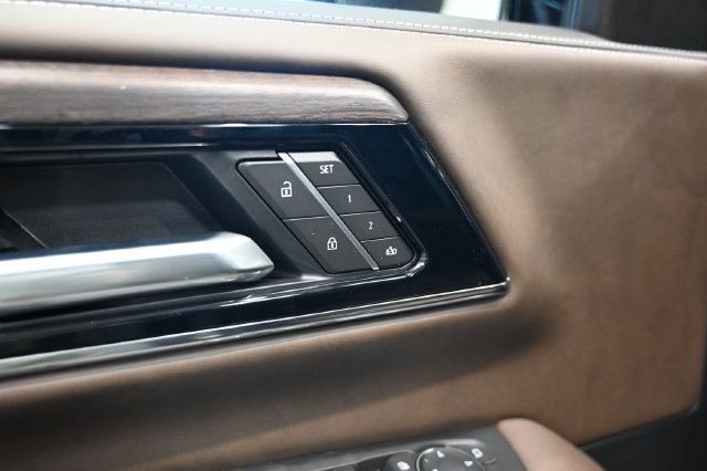 New 2026 GMC Yukon XL Denali Ultimate AWD/4WD image 35