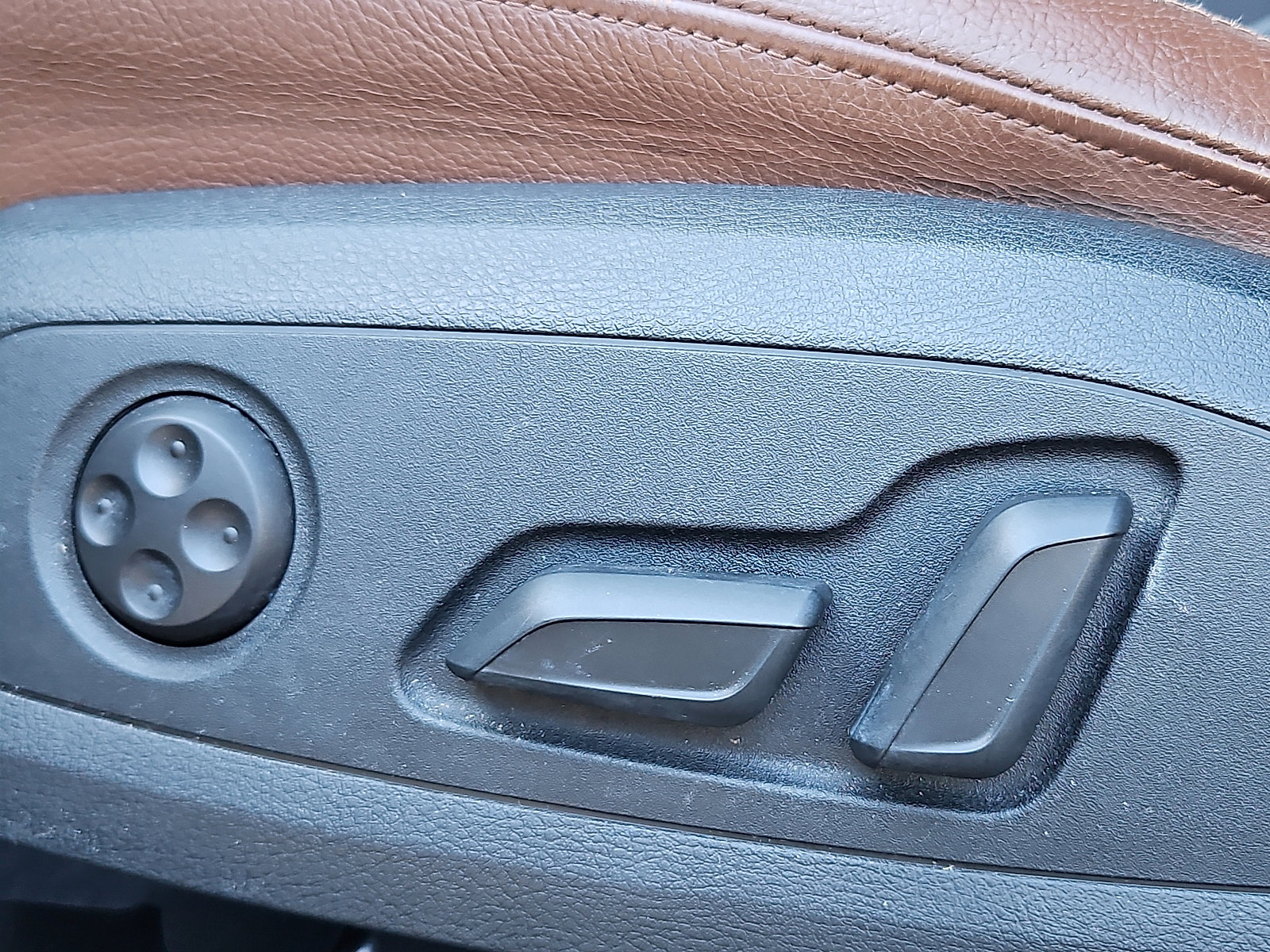 Used 2019 Audi A4 2.0T allroad Premium Plus w/ Premium Plus Package image 31