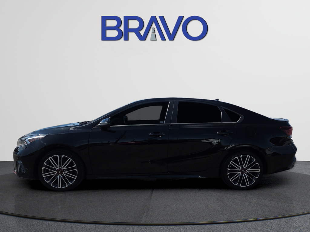 Used 2022 Kia Forte GT FWD image 2