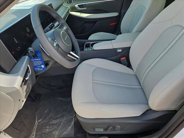 New 2026 Hyundai Sonata SEL video 4