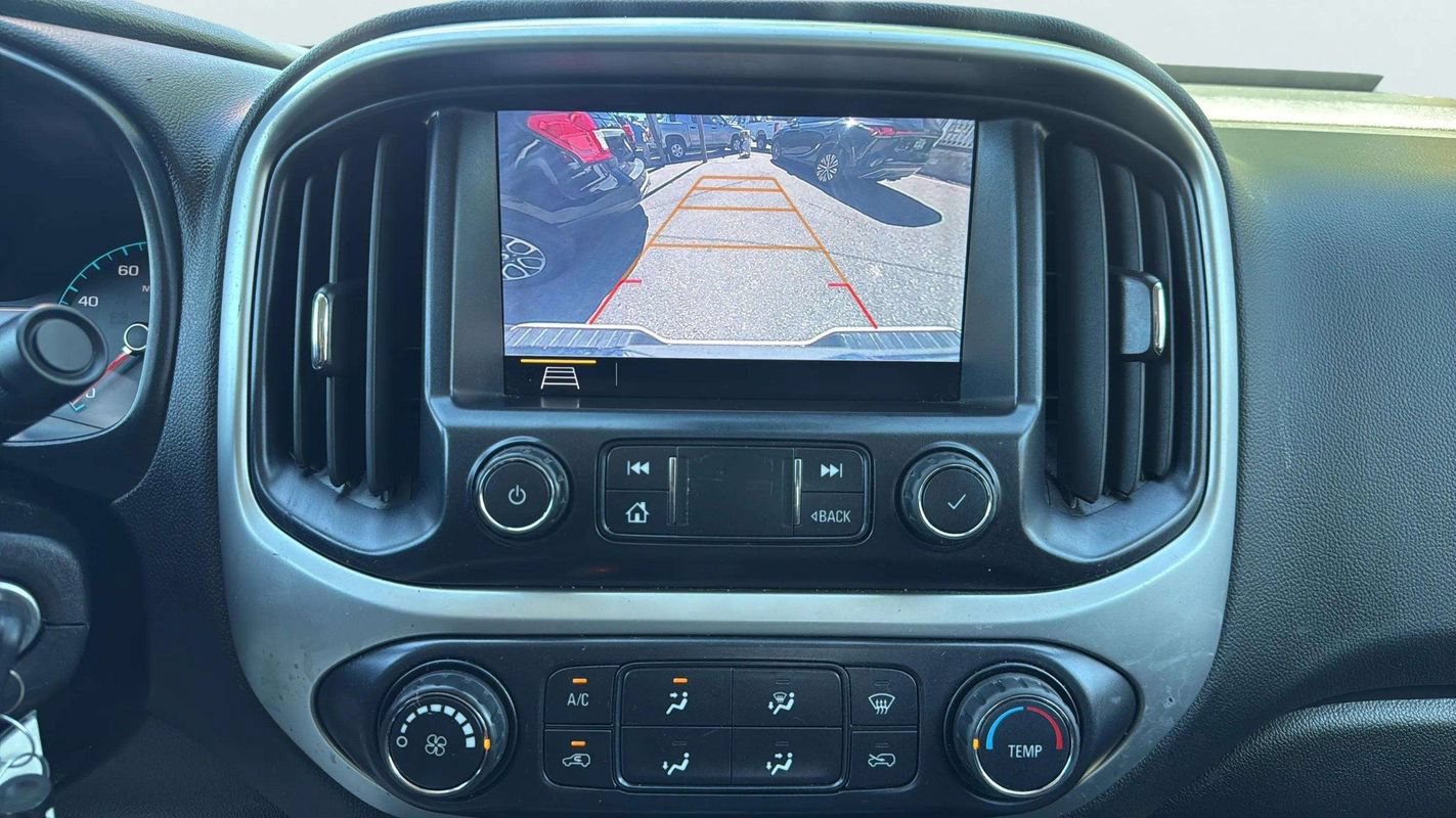 Used 2020 Chevrolet Colorado LT w/ Safety Package AWD/4WD image 14