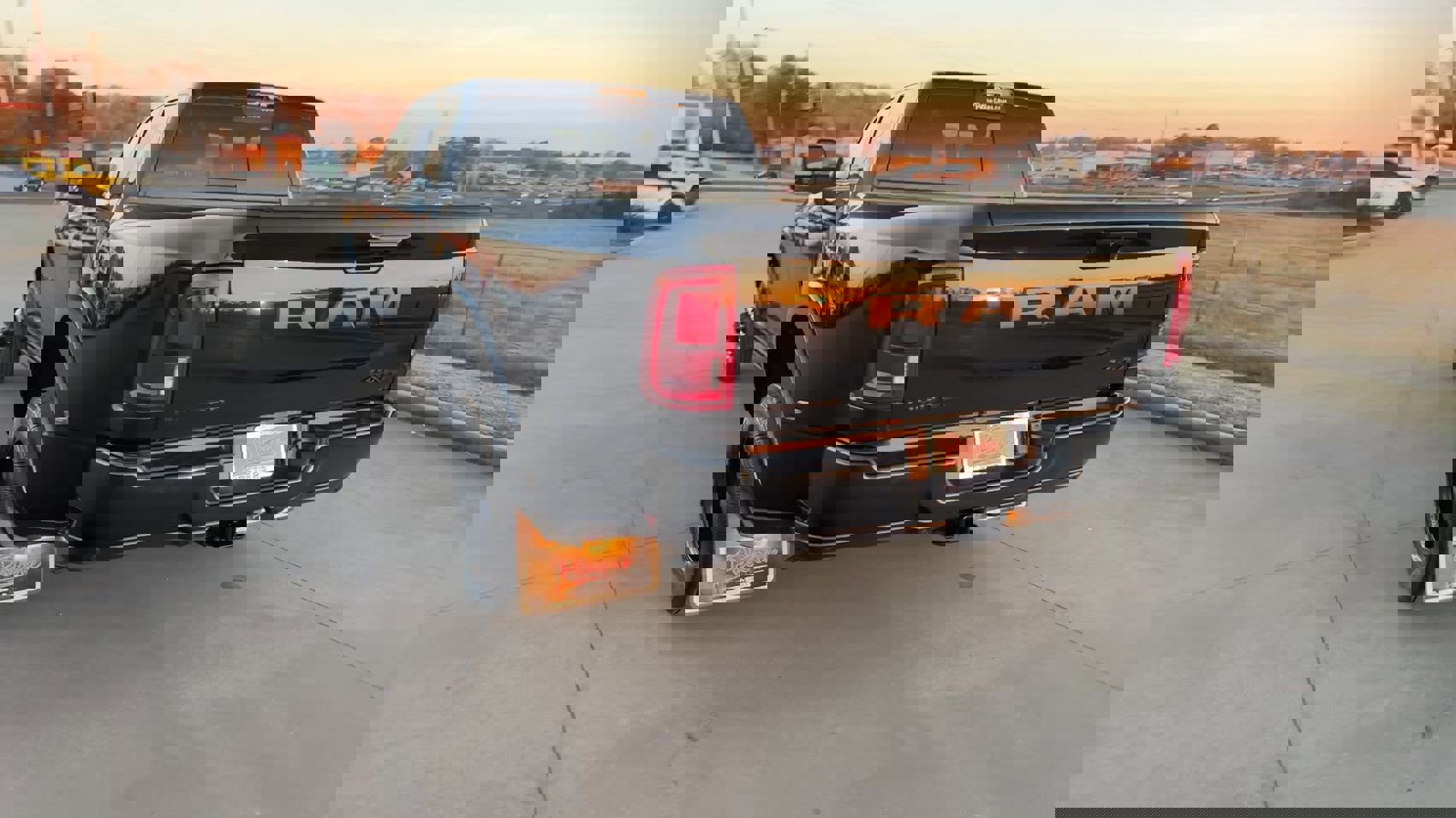 Used 2025 RAM 3500 Limited image 6