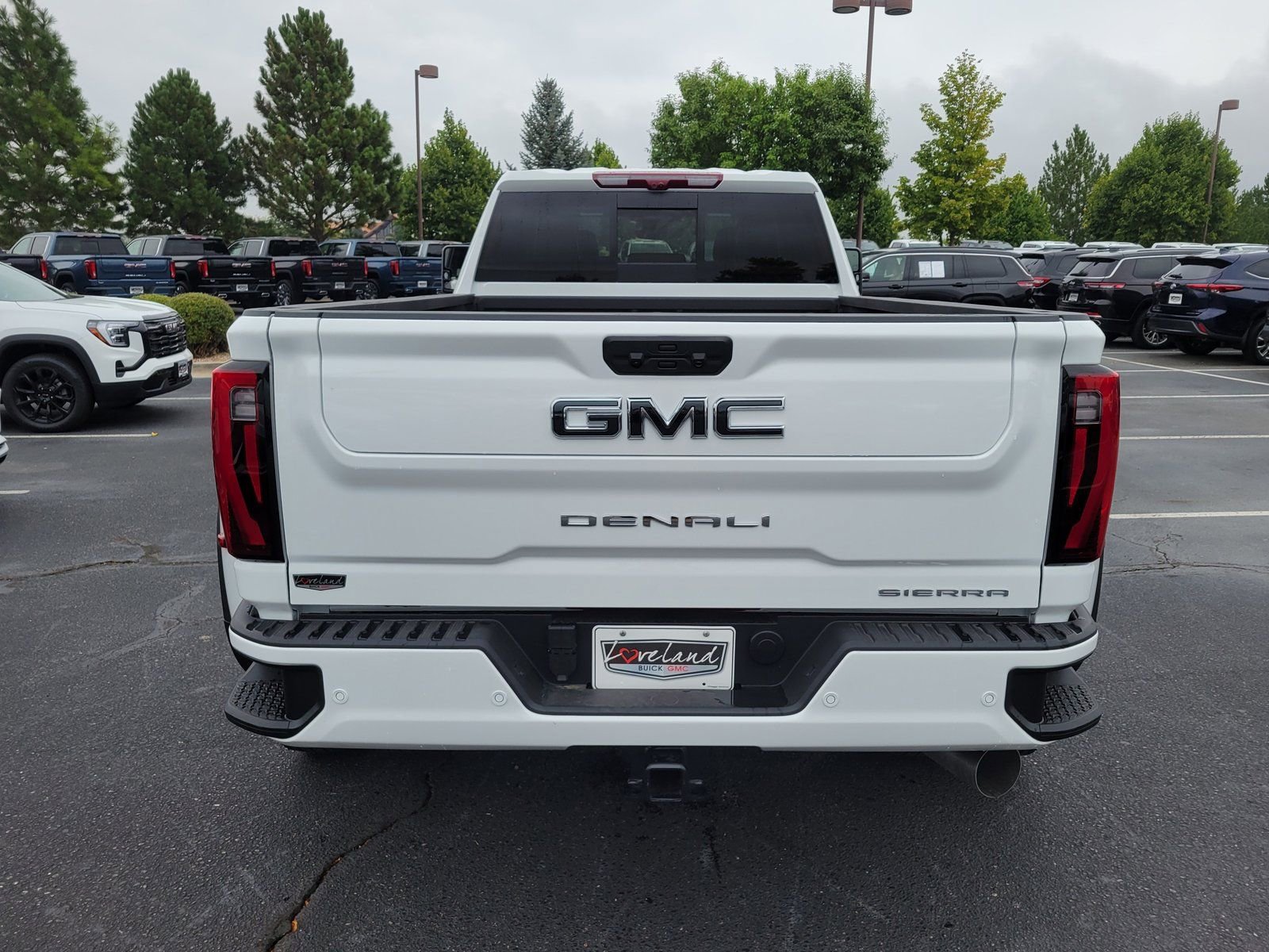 New 2025 GMC Sierra 3500 Denali Ultimate image 4