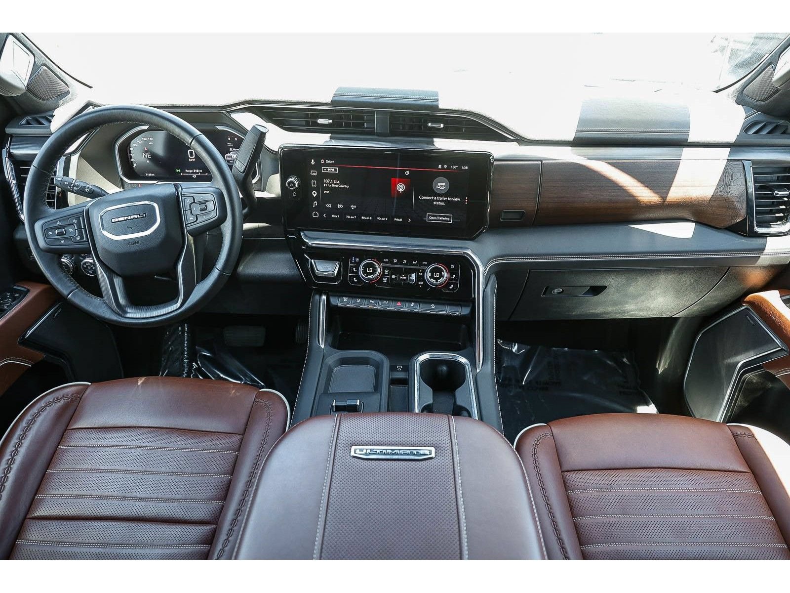 Used 2026 GMC Sierra 2500 Denali Ultimate AWD/4WD image 11