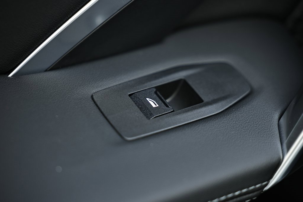 New 2026 BMW X1 xDrive28i w/ Convenience Package image 26