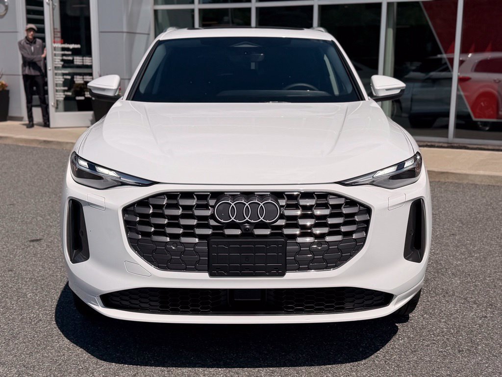 Certified 2025 Audi Q5 Premium w/ Convenience Package AWD/4WD image 8