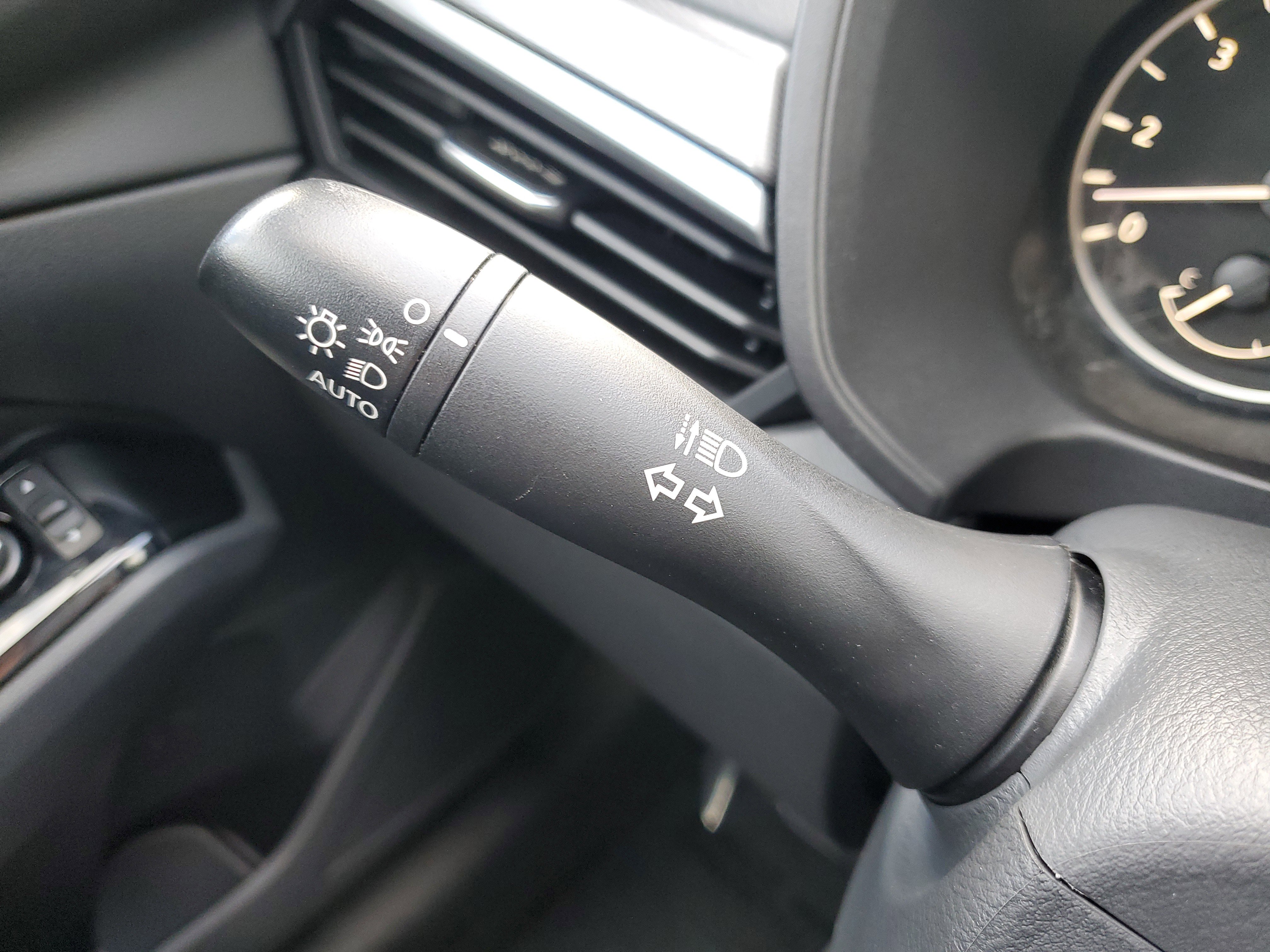 Certified 2025 Nissan Altima 2.5 SR AWD/4WD image 20