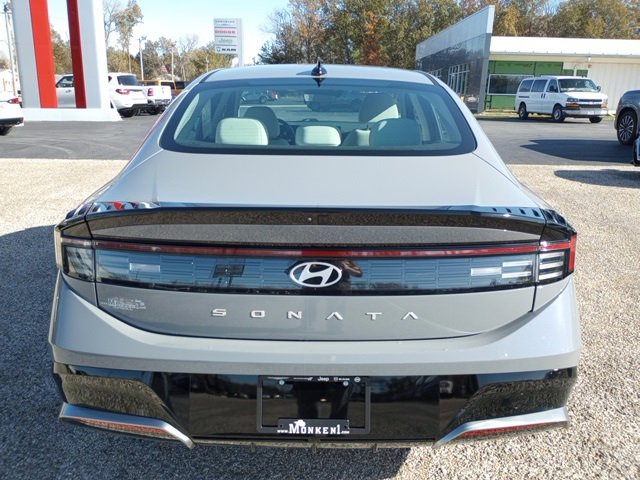 Used 2024 Hyundai Sonata SEL image 4