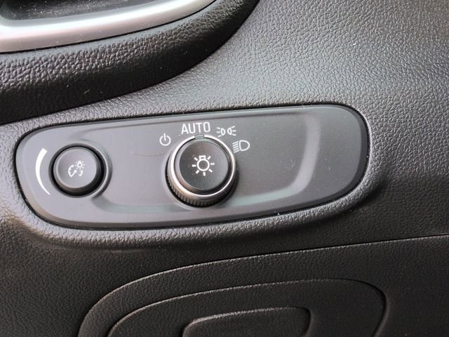 Used 2021 Chevrolet Trax LS image 18