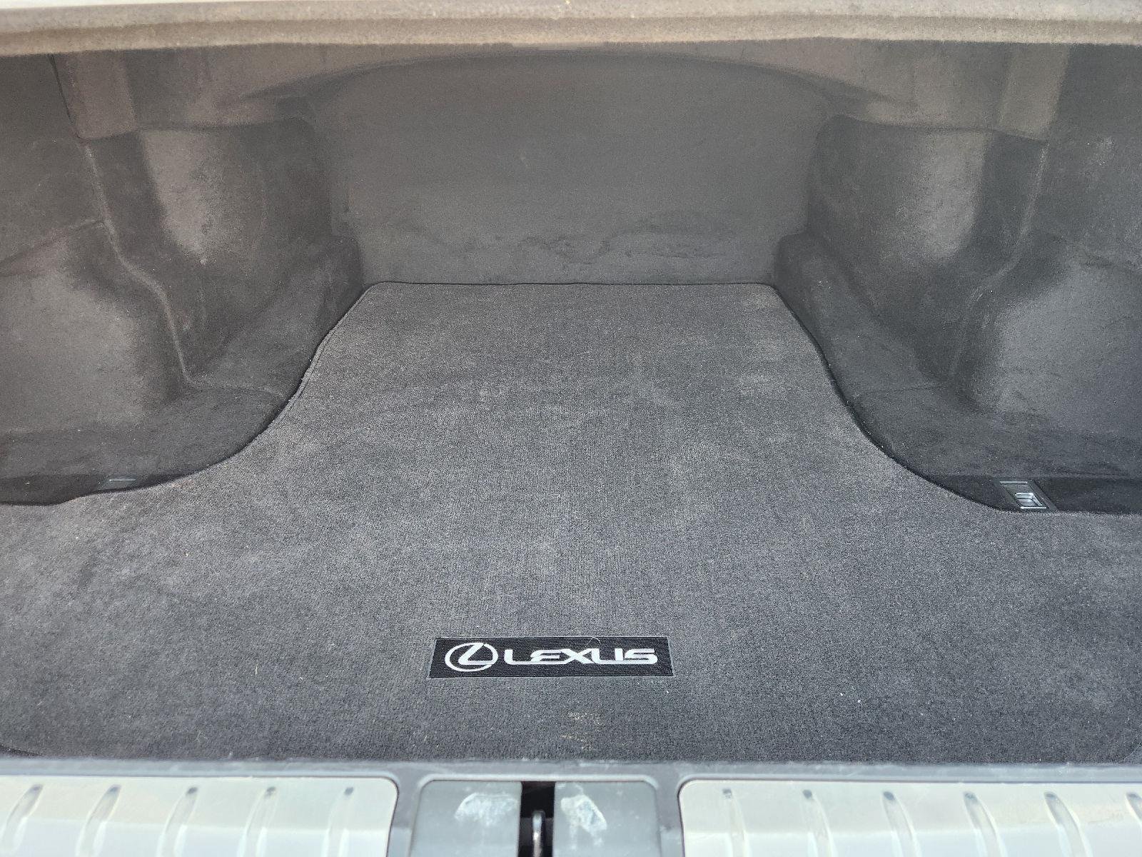 Used 2021 Lexus LS 500 w/ Interior Upgrade Package RWD image 34