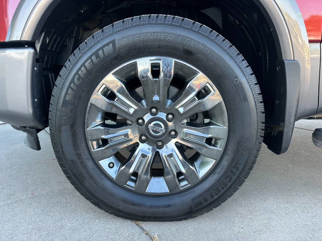 Used 2019 Nissan Titan Platinum Reserve w/ Platinum Utility Package image 49