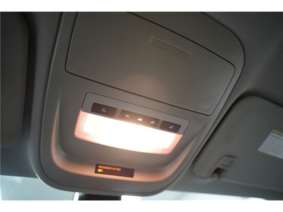 Used 2018 Chevrolet Colorado LT image 28