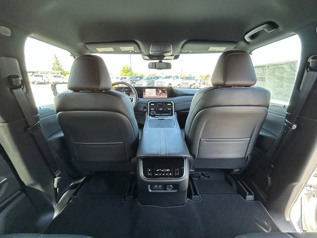 New 2026 Nissan Armada SL w/ Captain's Chari Seat Package AWD/4WD image 43