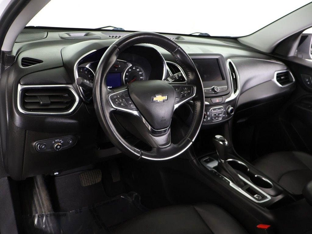 Used 2020 Chevrolet Equinox LT w/ Sport Edition image 27