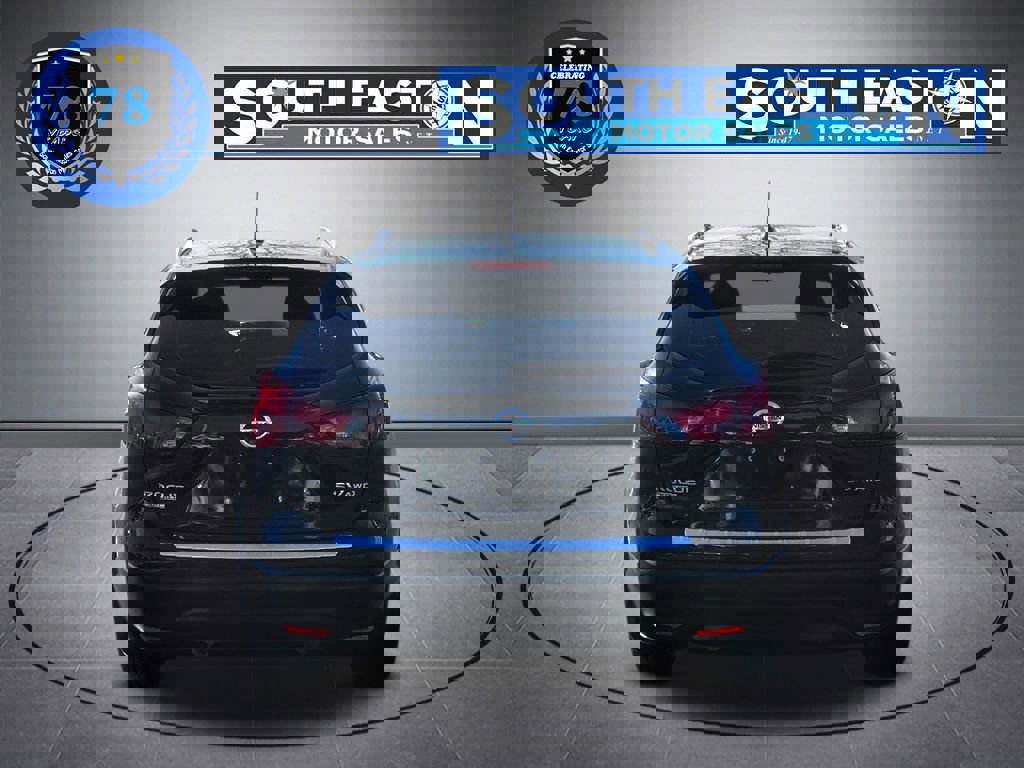 Used 2019 Nissan Rogue Sport SV w/ All-Weather Package image 4