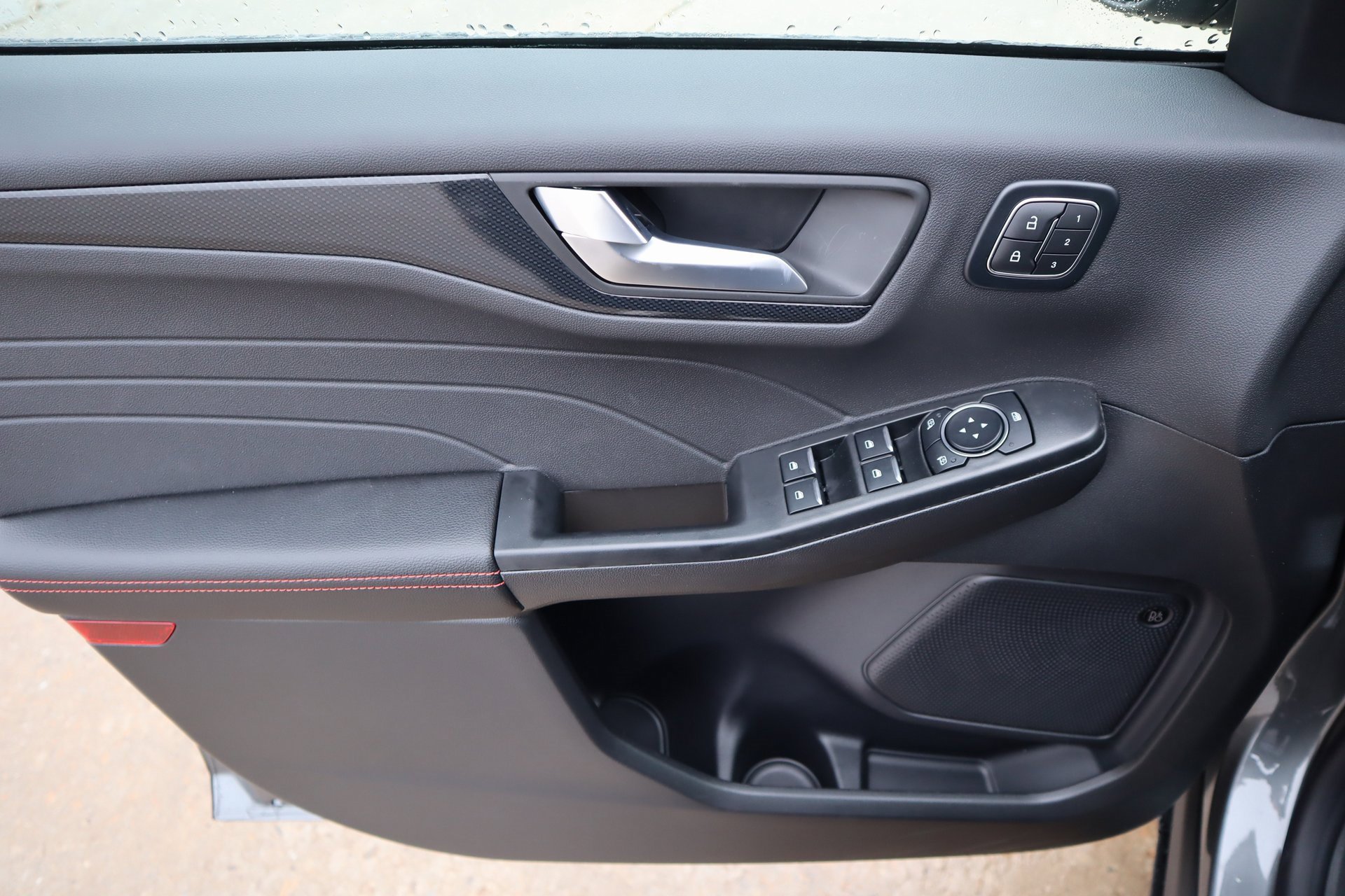 New 2026 Ford Escape ST-Line Select w/ Tech Pack #2 image 18