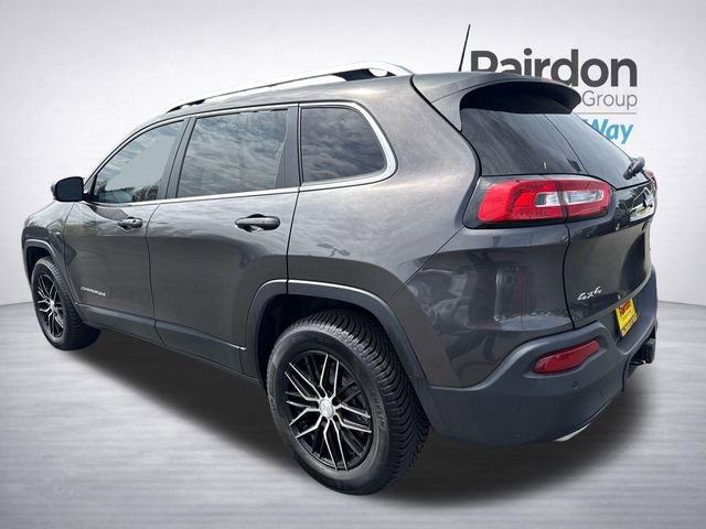 Used 2018 Jeep Cherokee Latitude Plus w/ Cold Weather Group image 5