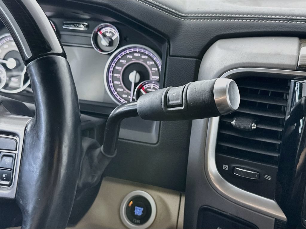 Used 2018 RAM 2500 Limited AWD/4WD image 16