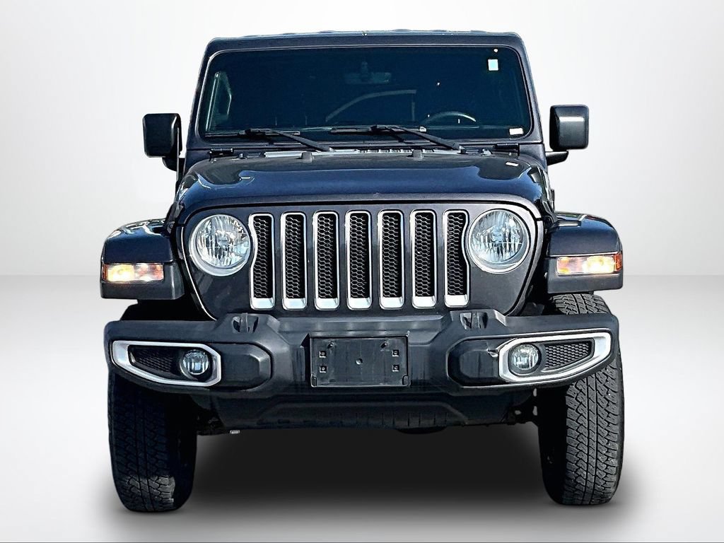 Used 2019 Jeep Wrangler Unlimited Sahara w/ Uconnect 4C Nav & Sound Group AWD/4WD image 4
