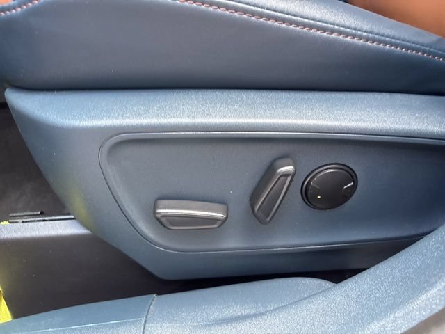 Used 2023 Ford Maverick Lariat w/ Lariat Luxury Package AWD/4WD image 14