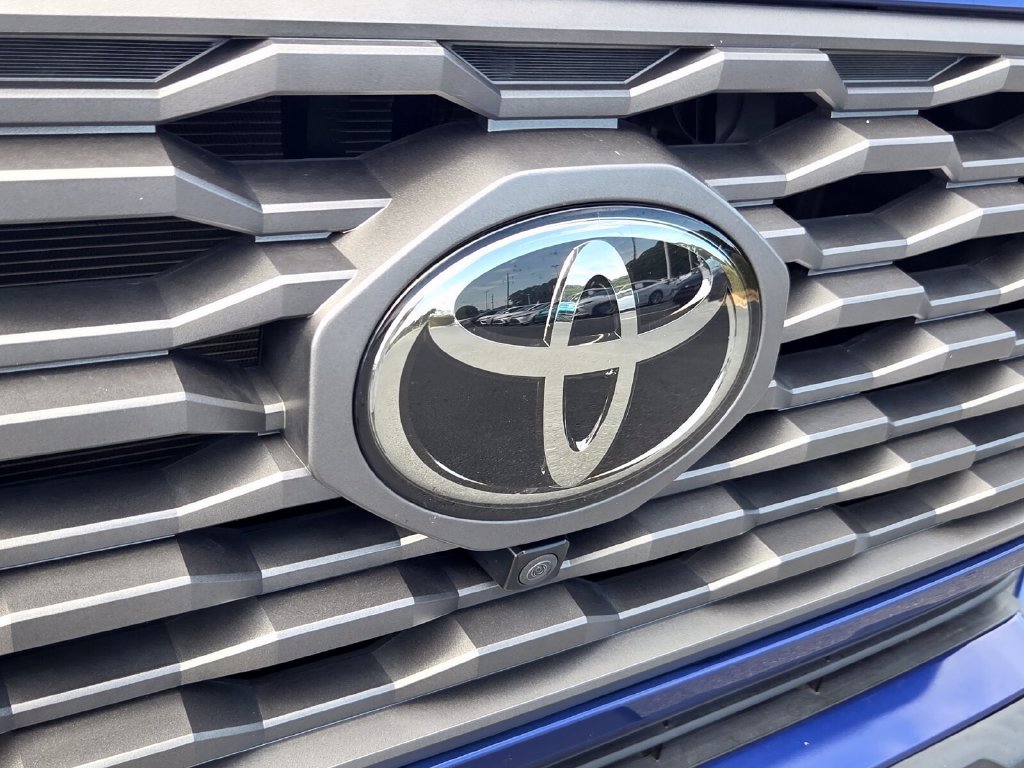 Certified 2023 Toyota Tacoma TRD Off-Road w/ TRD Premium Off Road Package AWD/4WD image 14