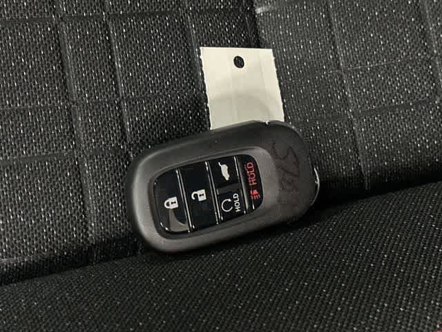 Certified 2026 Honda HR-V Sport image 32