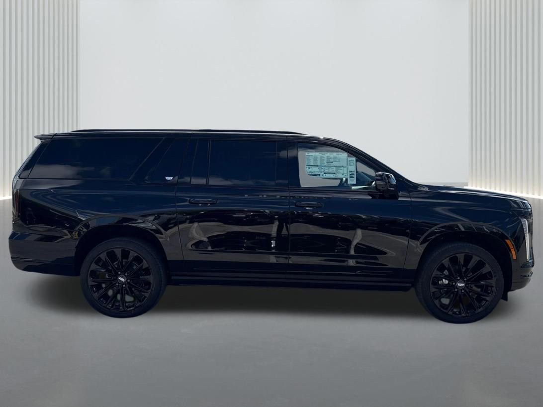 New 2026 Cadillac Escalade ESV Platinum Sport w/ LPO, ONYX Package image 4
