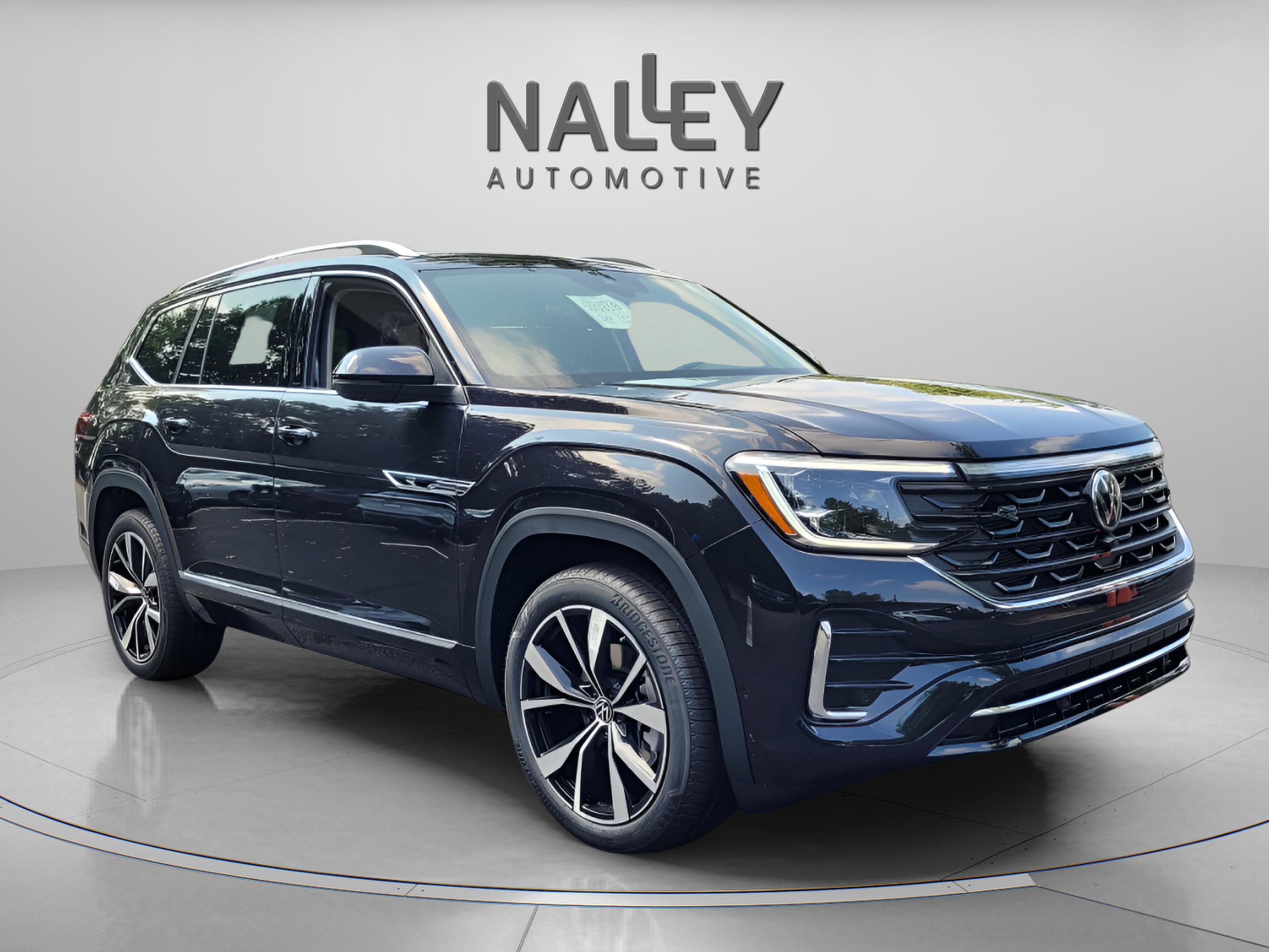 New 2026 Volkswagen Atlas SEL Premium R-Line image 7