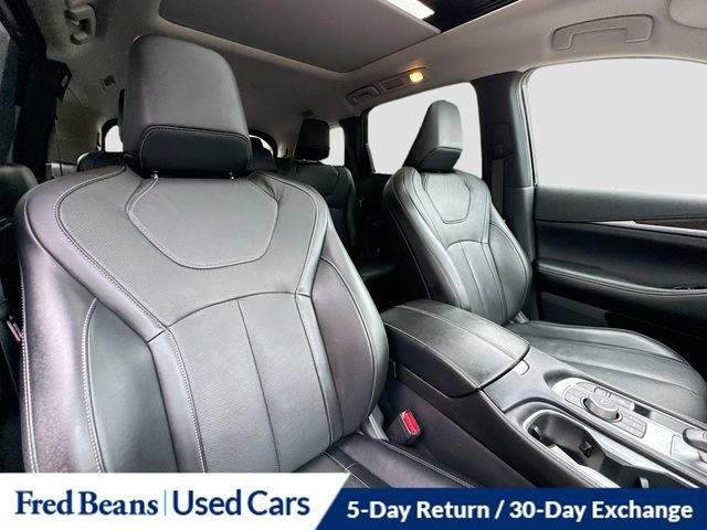 Used 2023 INFINITI QX60 Sensory w/ Cargo Package AWD/4WD image 38