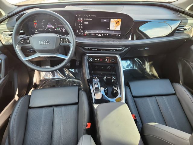 Used 2025 Audi Q5 Premium Plus w/ Premium Plus image 22