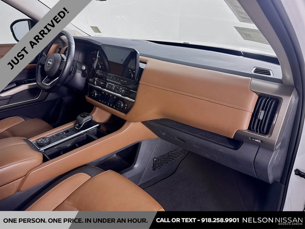 Certified 2023 Nissan Pathfinder Platinum w/ Cargo Package image 32