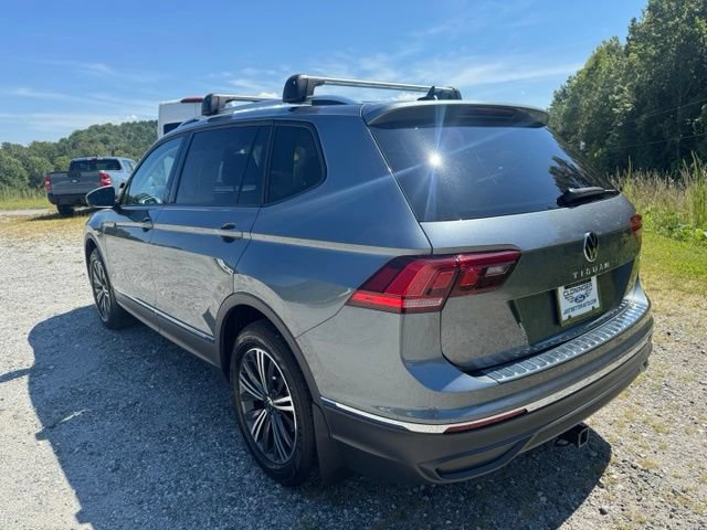 Used 2024 Volkswagen Tiguan Wolfsburg Edition w/ Panoramic Sunroof Package AWD/4WD image 5