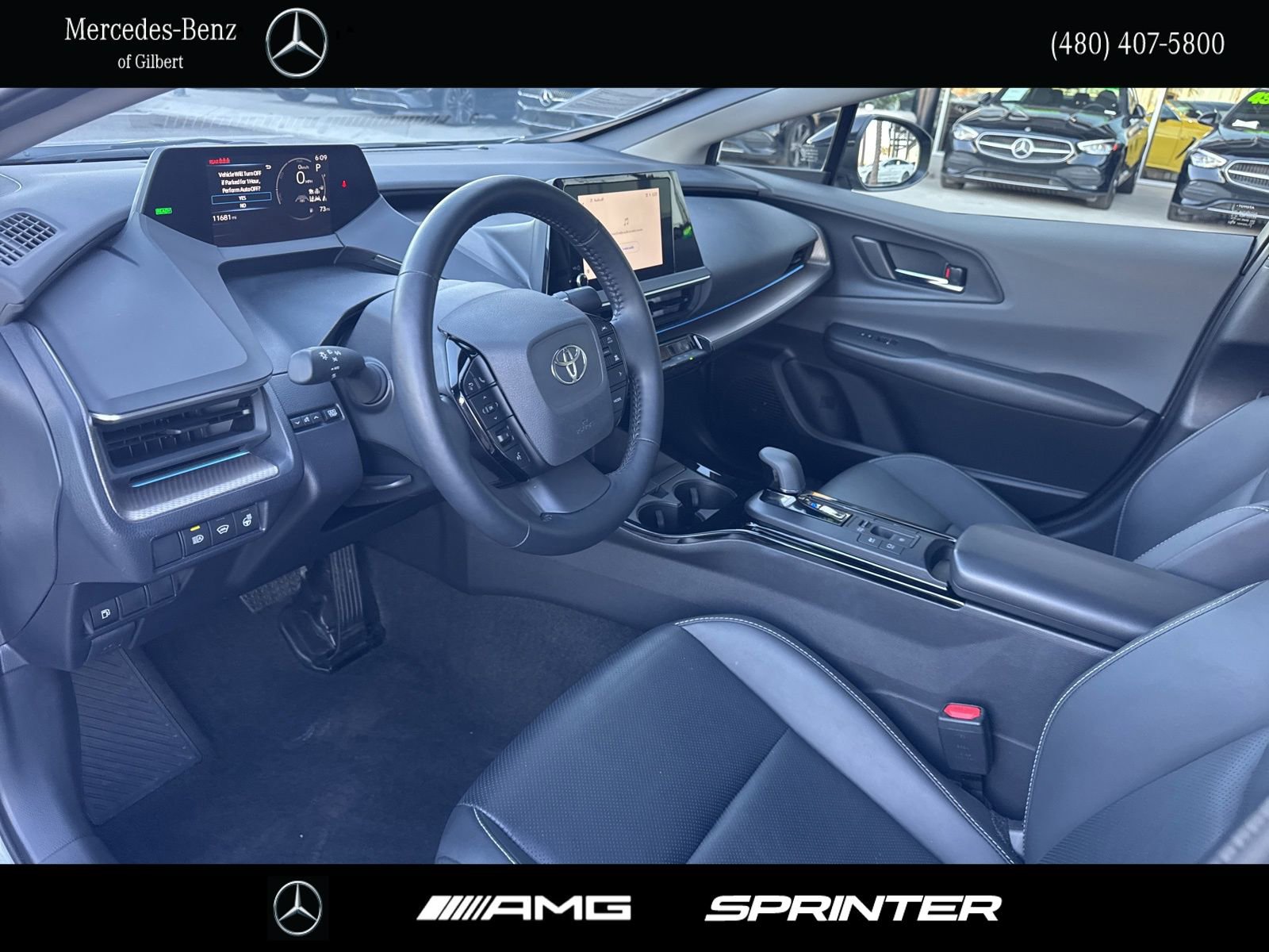 Used 2025 Toyota Prius XLE FWD image 8