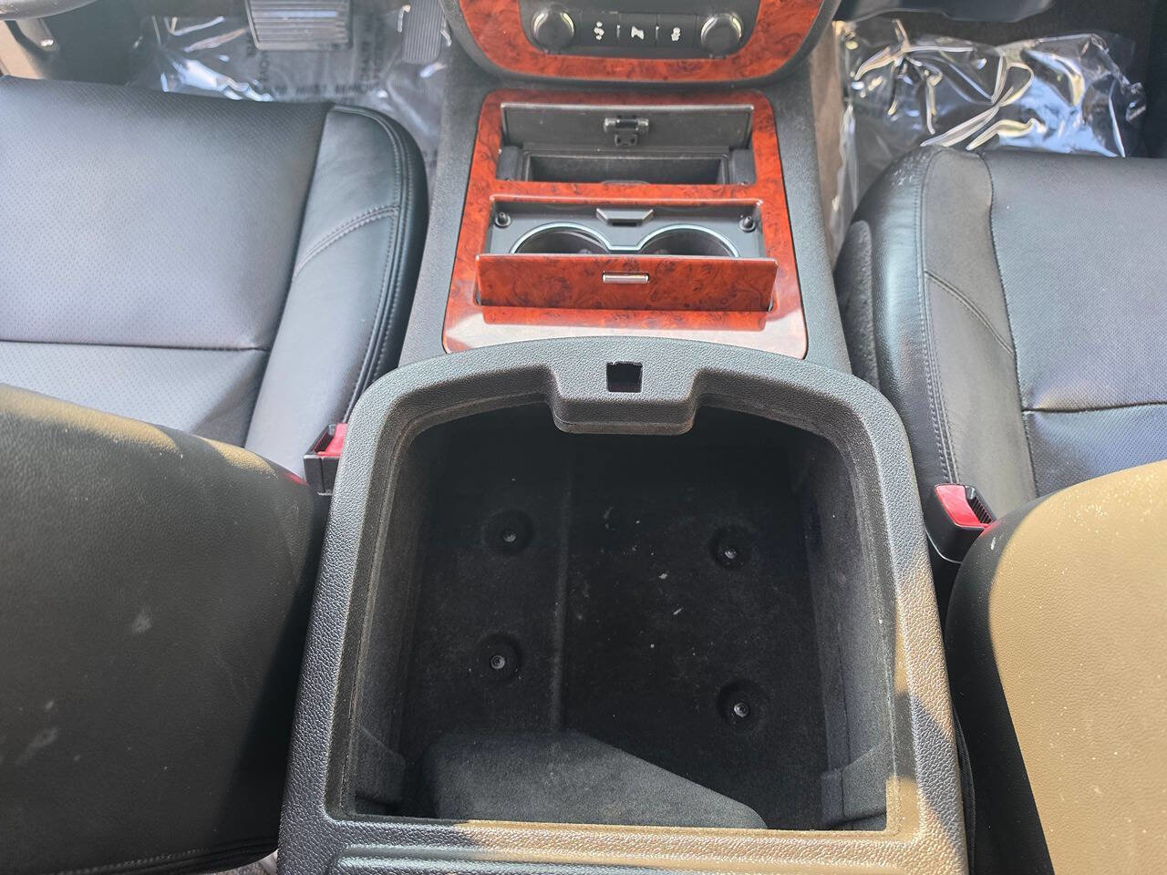 Used 2012 Chevrolet Avalanche LTZ RWD image 41