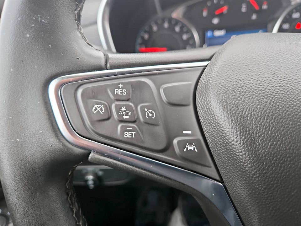 Used 2024 Chevrolet Equinox LT image 18