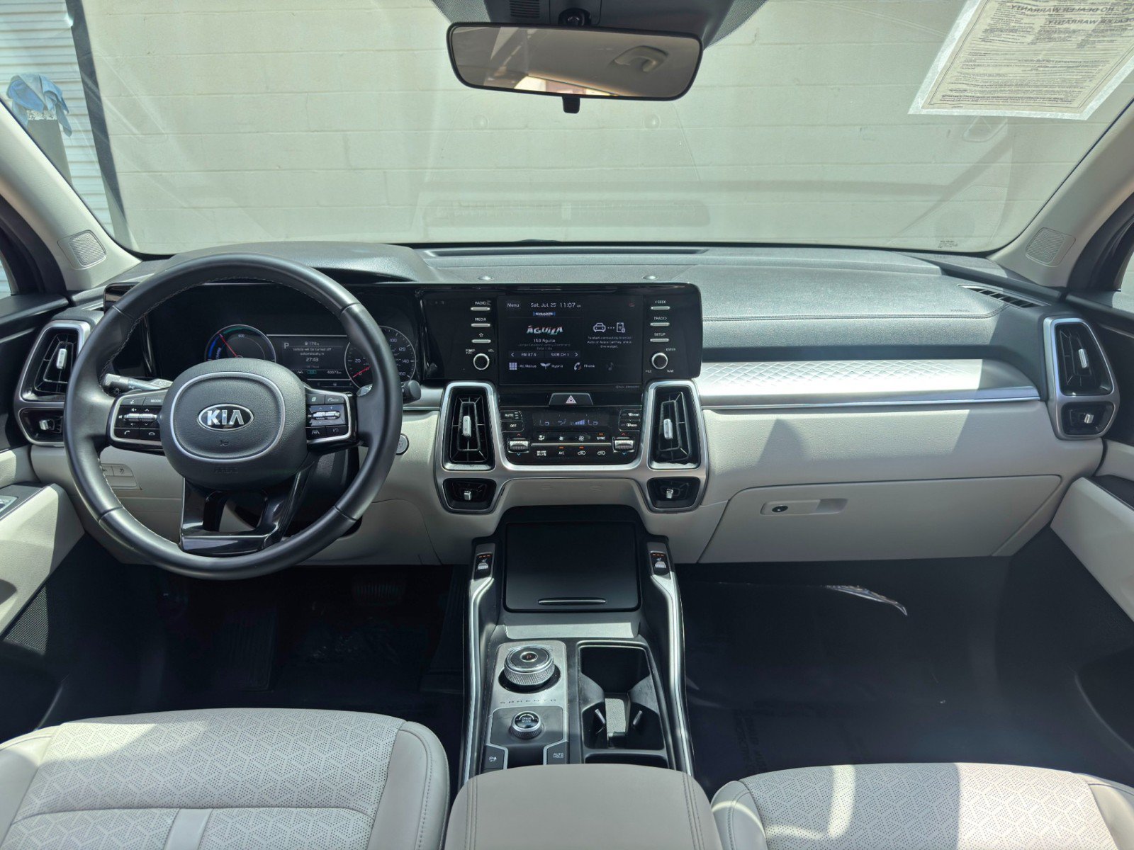 Used 2021 Kia Sorento S FWD image 11