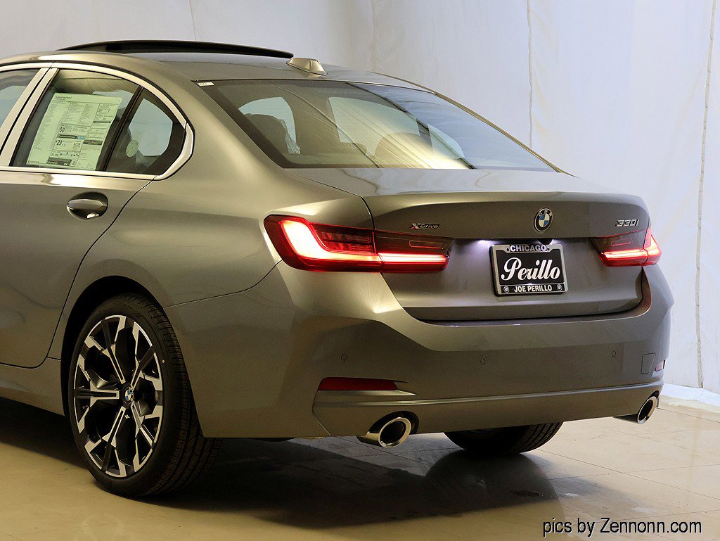 New 2026 BMW 330i xDrive Sedan w/ Premium Package image 8