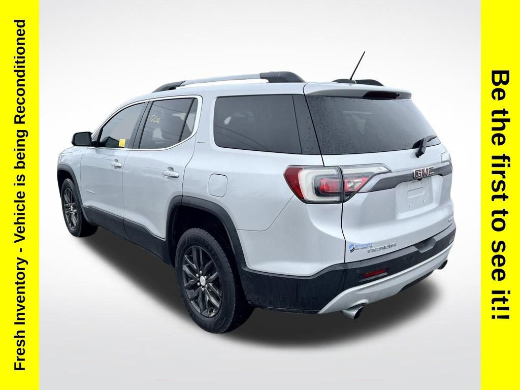 Used 2019 GMC Acadia SLT w/ LPO, Black Accent Package AWD/4WD image 3