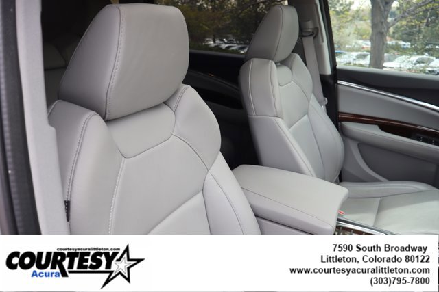 Used 2018 Acura MDX FWD image 33