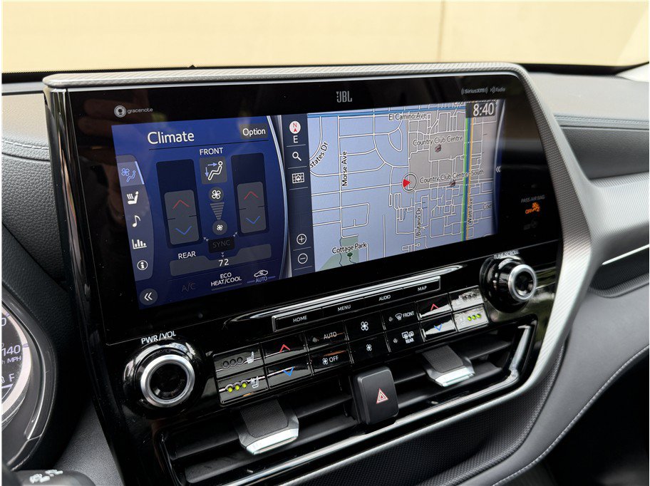 Used 2022 Toyota Highlander Platinum FWD image 19