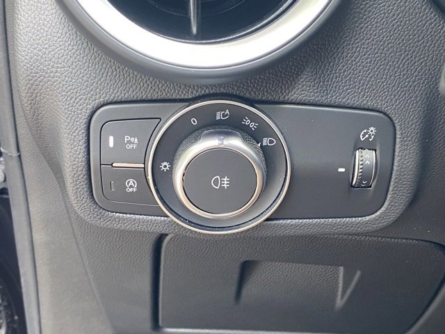 New 2025 Alfa Romeo Stelvio Sprint image 36