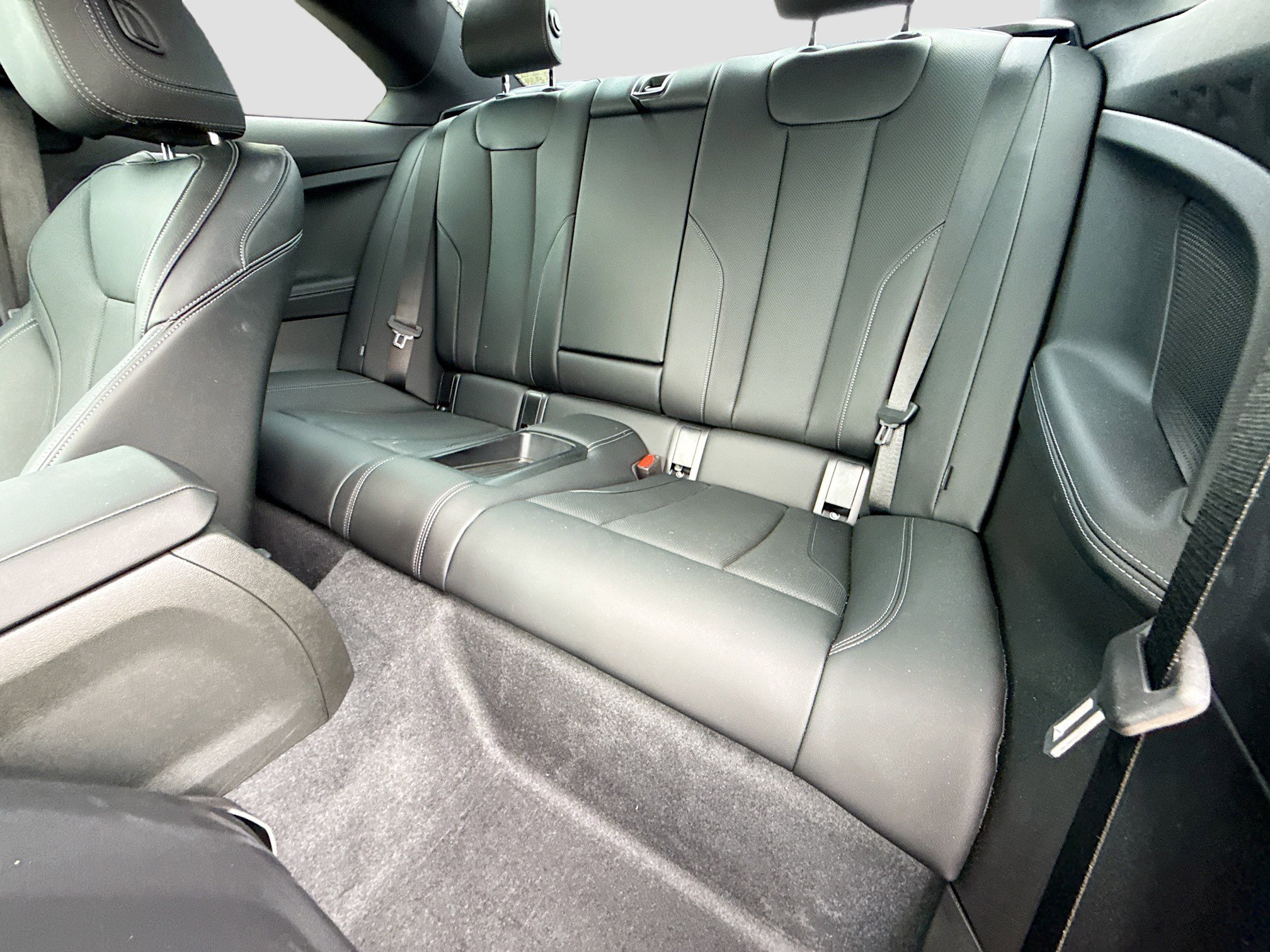 Used 2024 BMW 230i Coupe w/ M Sport Package RWD image 20