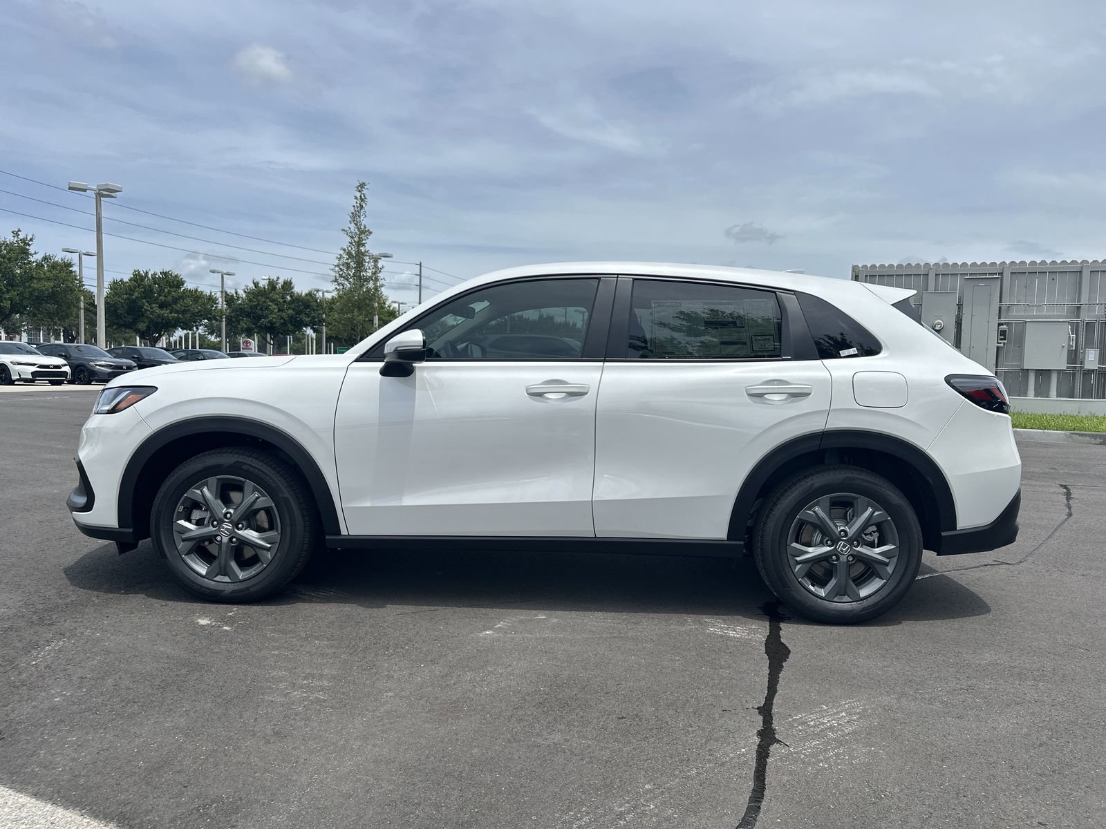 Certified 2026 Honda HR-V LX image 4