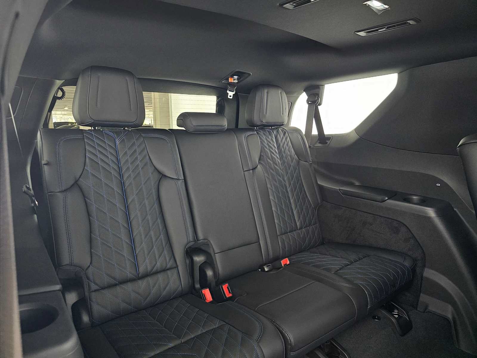New 2026 Cadillac Escalade IQL Luxury w/ LPO, Radiant Package AWD/4WD image 13