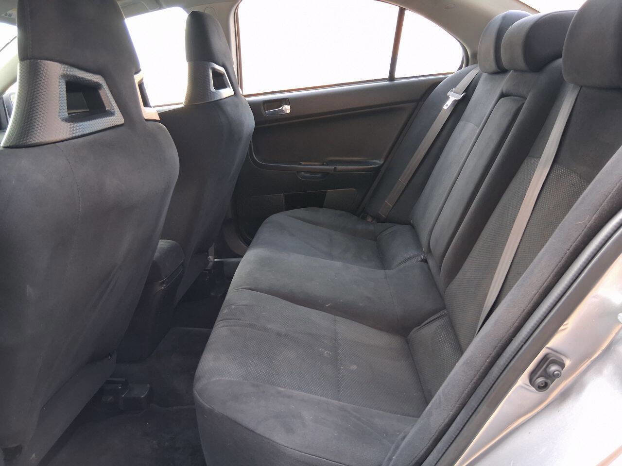 Used 2012 Mitsubishi Lancer Evolution MR image 10