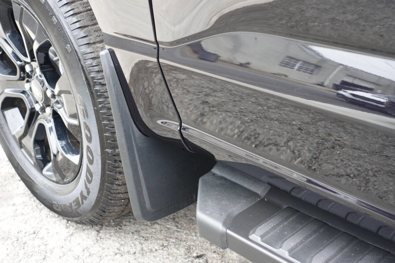 Used 2023 Ford F150 XLT w/ Equipment Group 302A High image 15