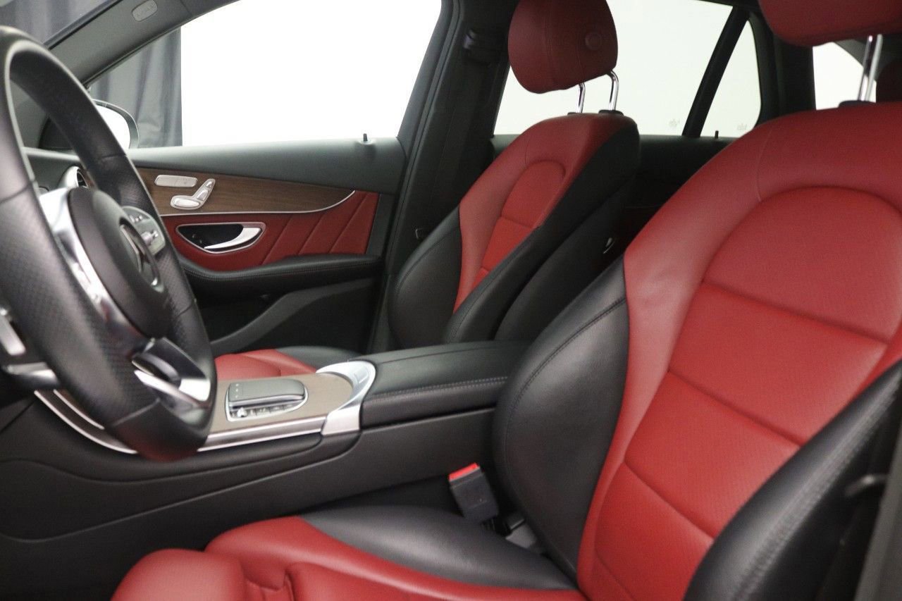 Certified 2022 Mercedes-Benz GLC 300 image 32