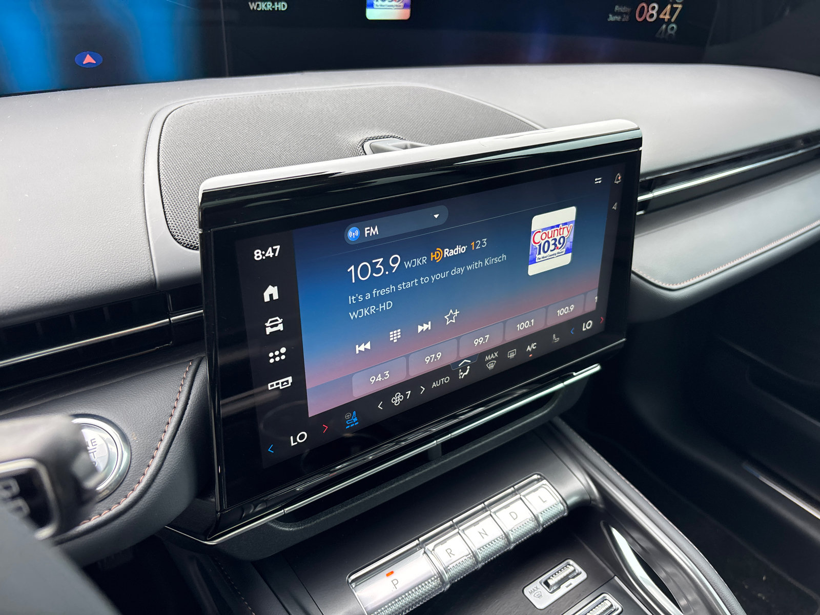 New 2026 Lincoln Nautilus Reserve AWD/4WD image 22