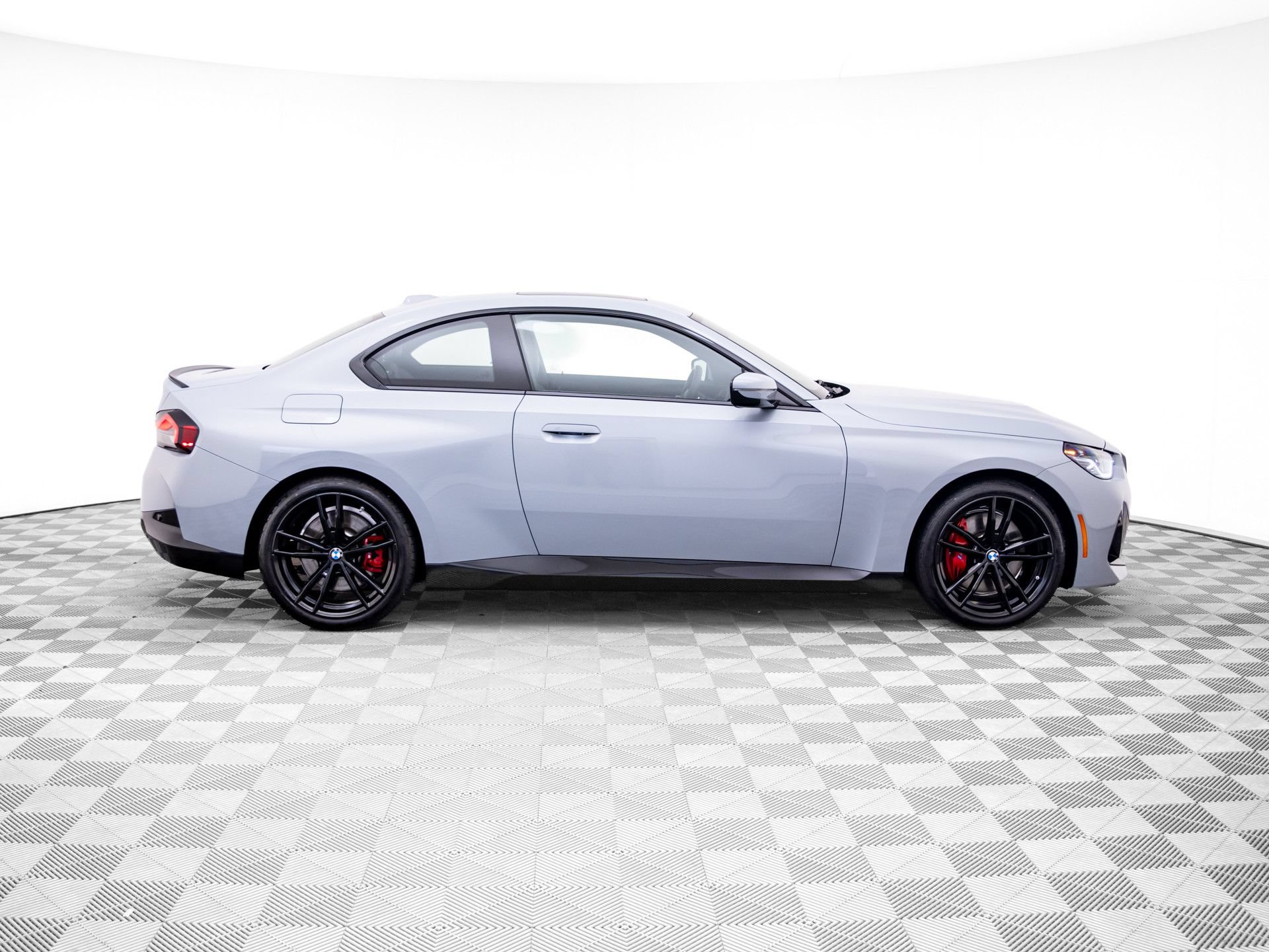 Used 2024 BMW 230i xDrive Coupe w/ Premium Package AWD/4WD image 5